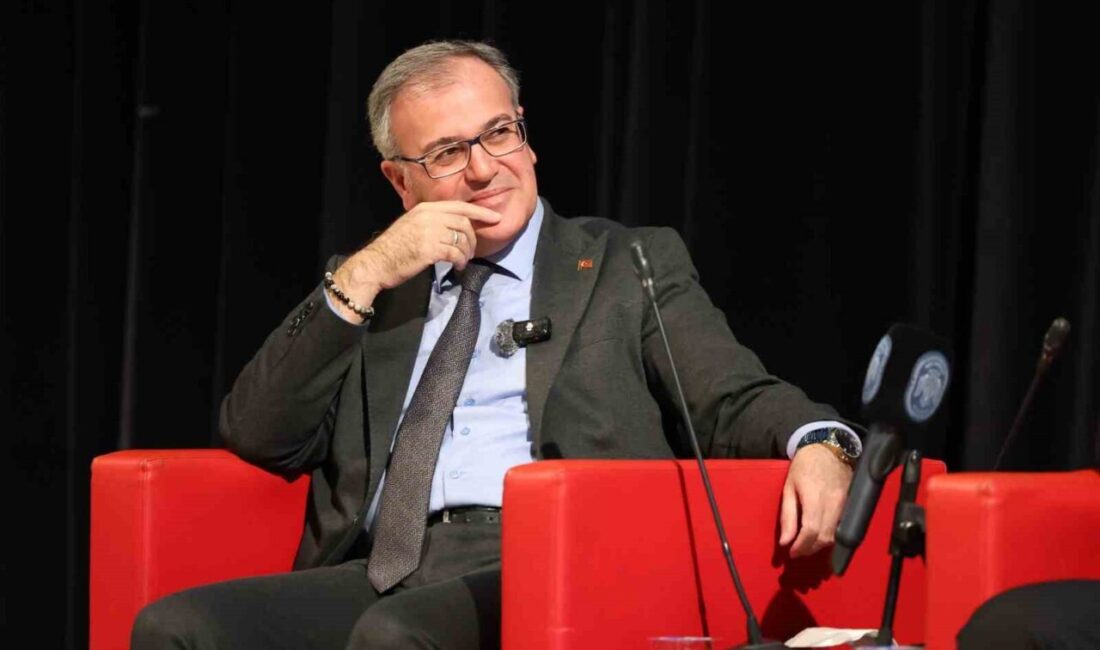 Hacılar Belediye Başkanı Bilal Özdoğan, Kentsel Dönüşüm Zirvesi’nde İlçedeki Dönüşüm Çalışmalarını Anlattı Hacılar Belediye Başkanı Bilal Özdoğan, Kayseri'deki 18'inci Kentsel Dönüşüm Zirvesi'nde