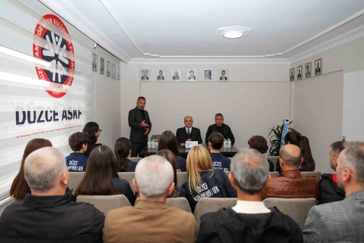 Düzce Belediye Başkanı Dr. Faruk Özlü, Amatör Spor Haftası dolayısıyla