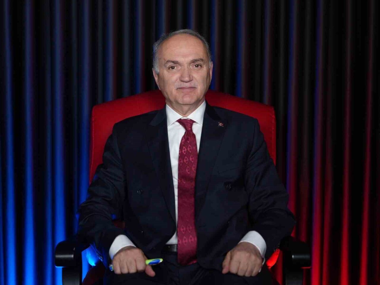 Düzce Belediye Başkanı Dr. Faruk Özlü, Cedidiye Kent Meydanı Projesi