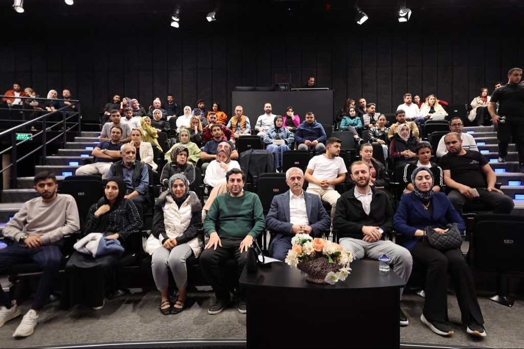 Şahinbey Belediye Başkanı Mehmet Tahmazoğlu, Evlilik Okulu projesinde eğitim alan