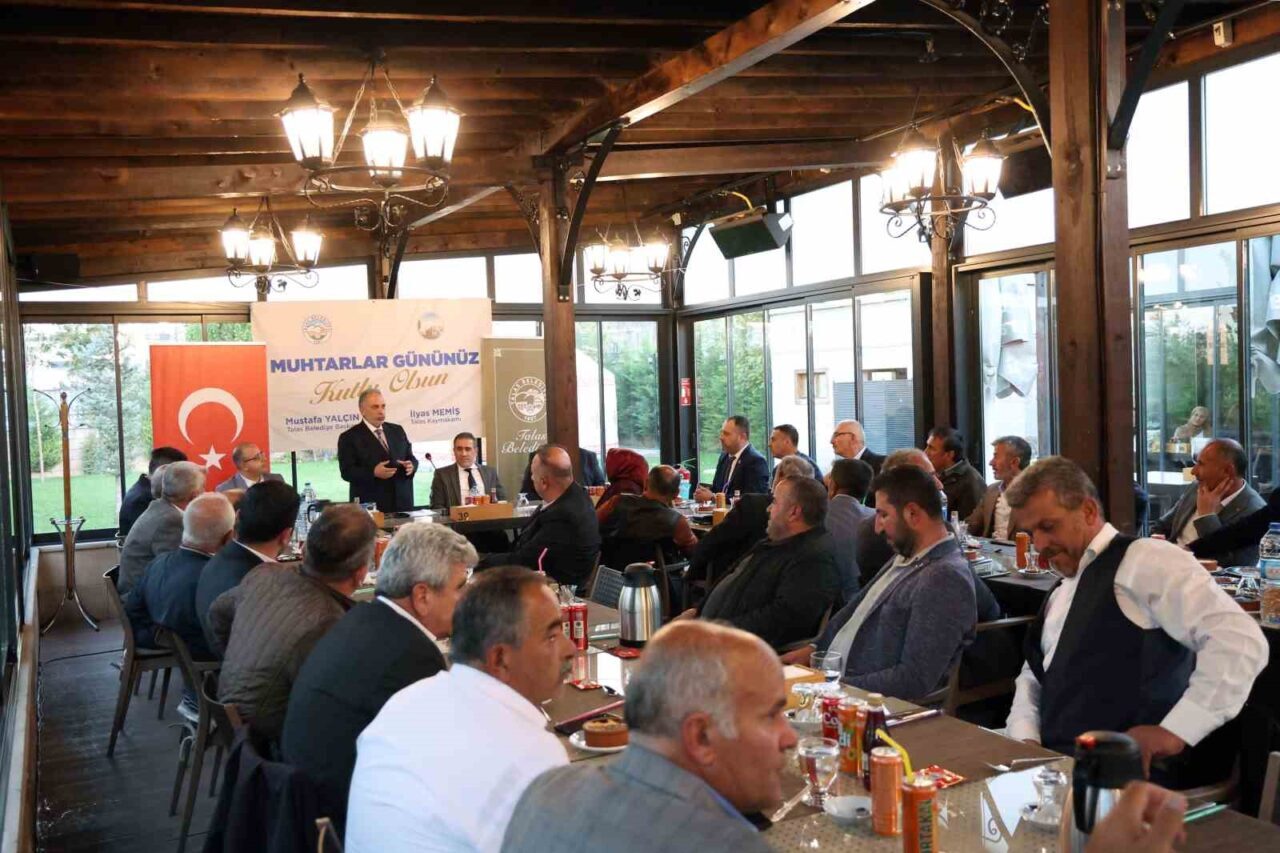 Talas Belediyesi, 19 Ekim Muhtarlar Günü'nde önemli bir etkinlik düzenledi.