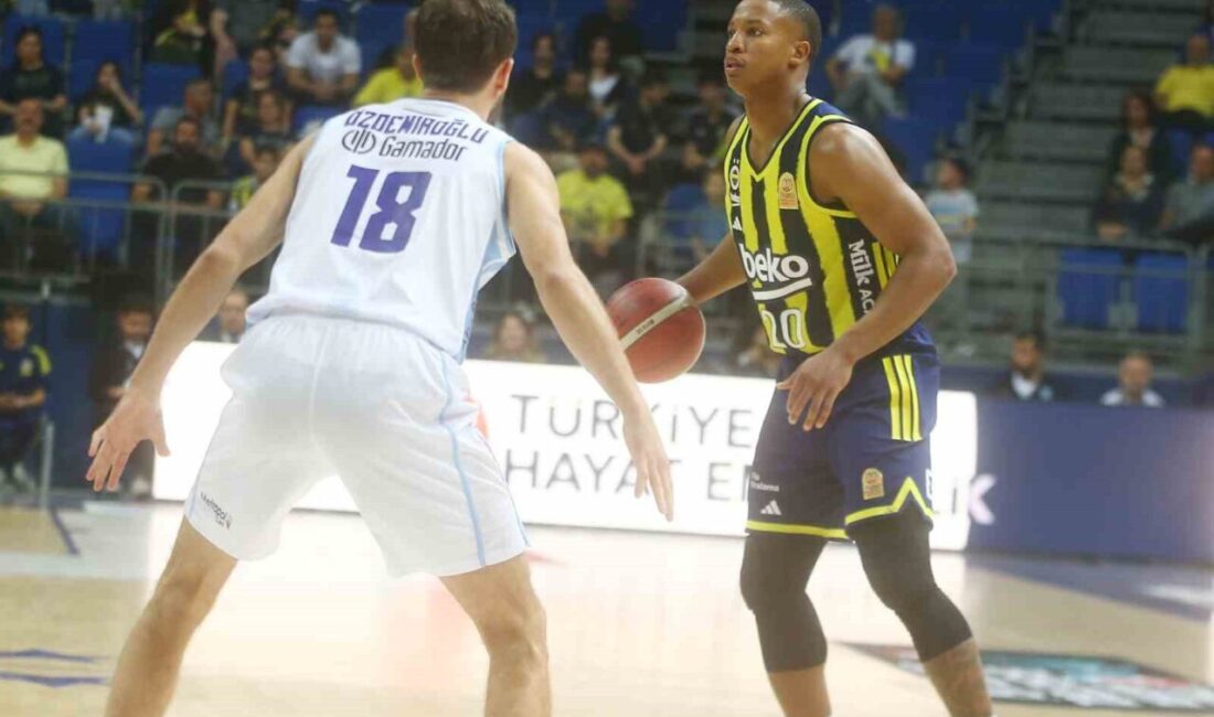 Fenerbahçe Beko, Türk Telekom’u 92-84 yenerek 4. galibiyetine ulaştı Fenerbahçe Beko, Türkiye Sigorta Basketbol Süper Ligi'nin 5. haftasında Türk