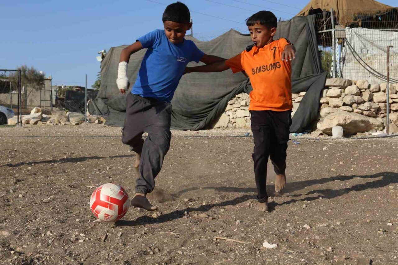 Batı Şeria'nın El Halil kenti Ummul Hayr köyü sakinleri, Yahudi