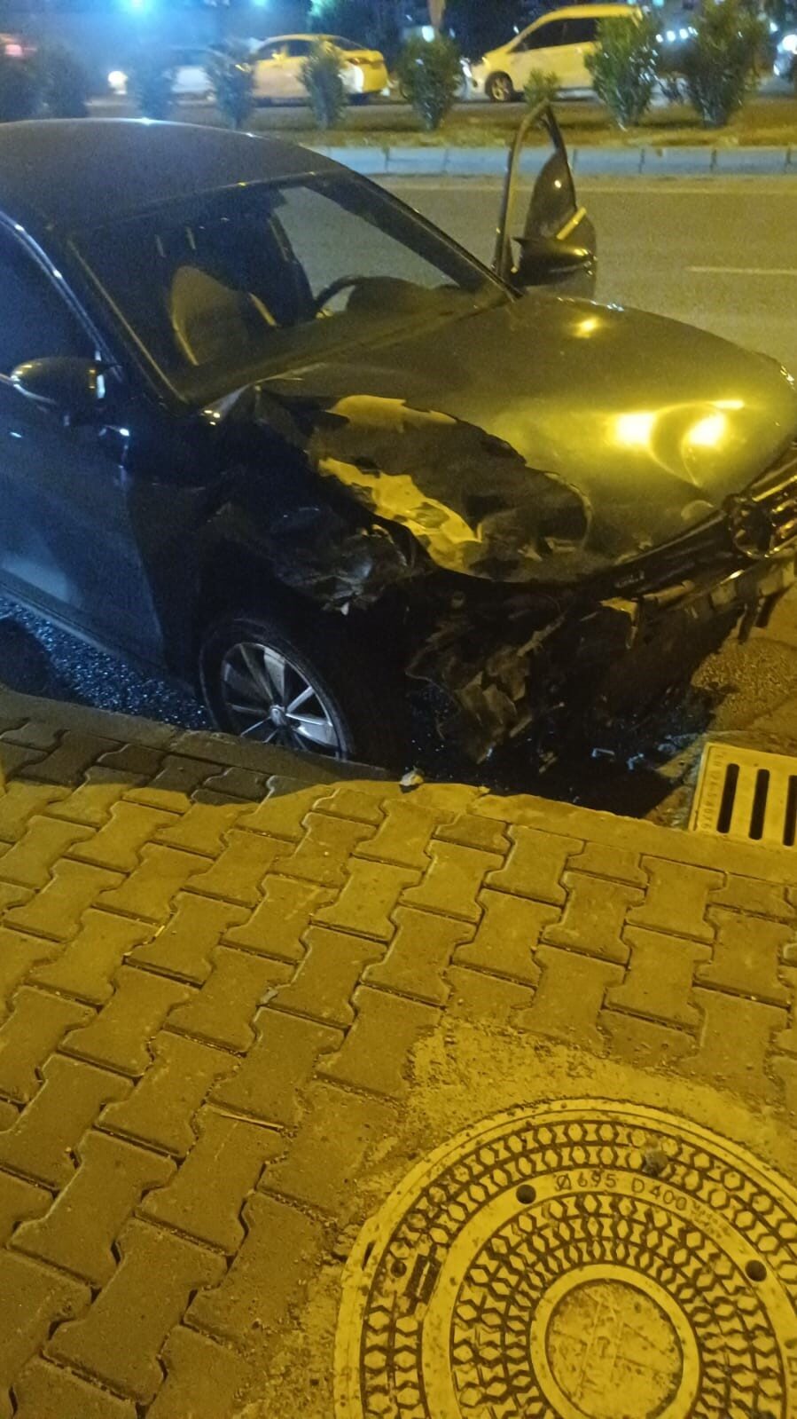 Batman'da etkili sağanak yağış, 7 aracın karıştığı bir zincirleme trafik