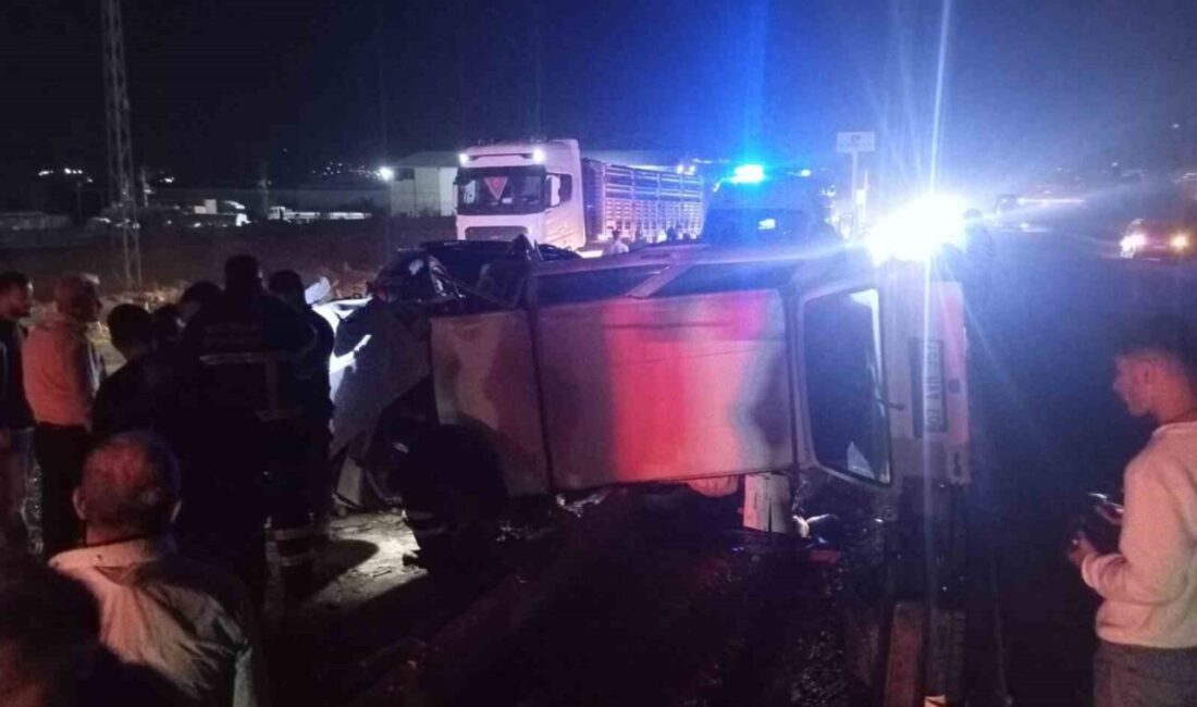 Batman-Beşiri yolunda gerçekleşen zincirleme trafik kazasında Zeynep Karahan ağır yaralı