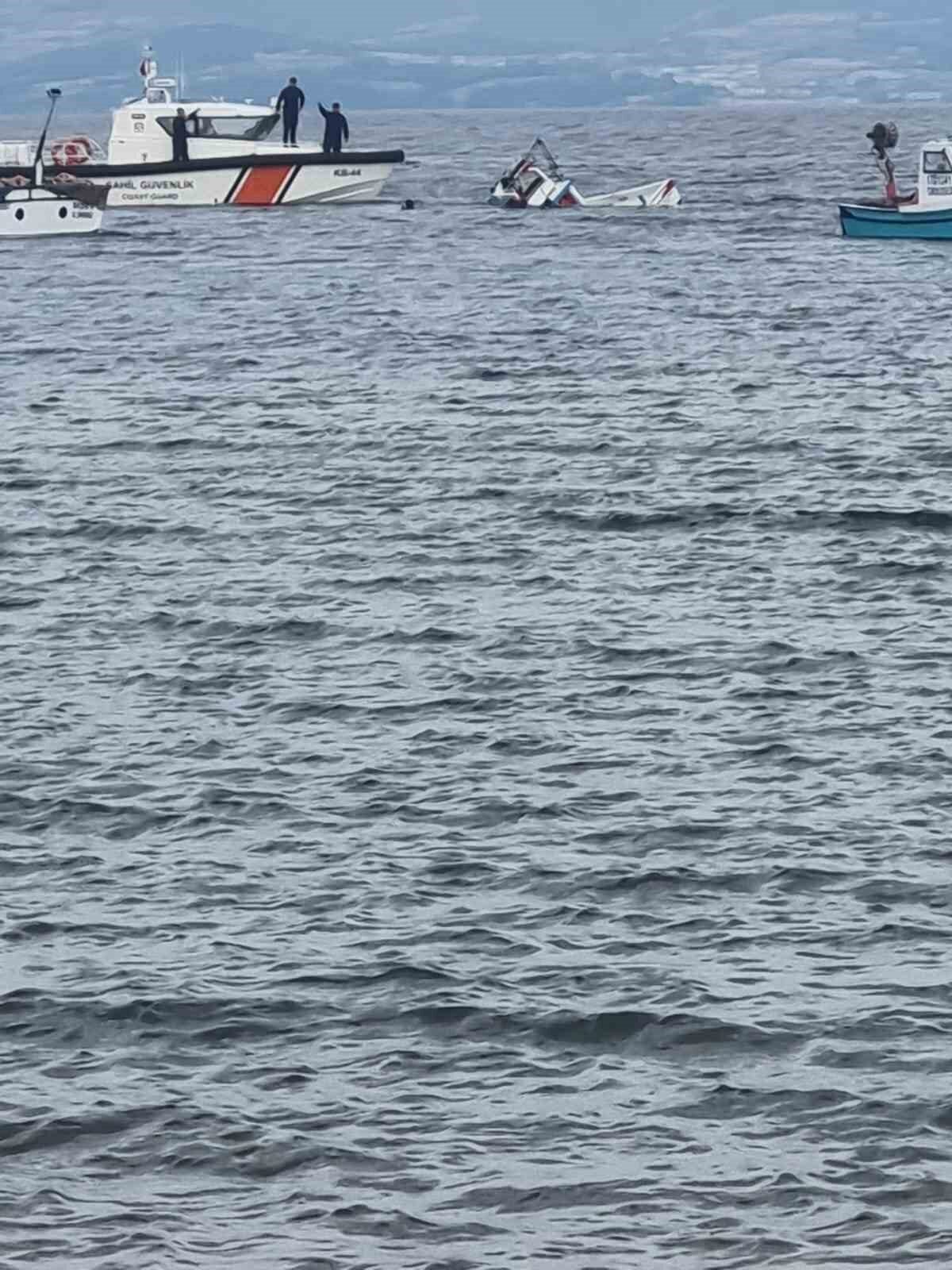 Çanakkale Gelibolu'da bir balıkçı teknesinin batması sonucu Orhan Yavaş dışında