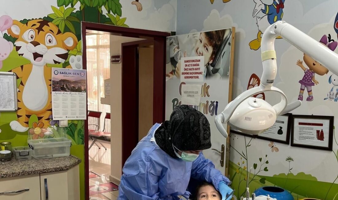 Bayburt Ağız ve Diş Sağlığı Merkezi, yeni uzman diş hekimleriyle