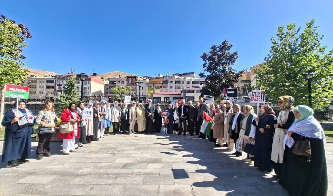 AK Parti Bayburt Kadın Kolları, Gazze’ye yönelik saldırıları kınamak için