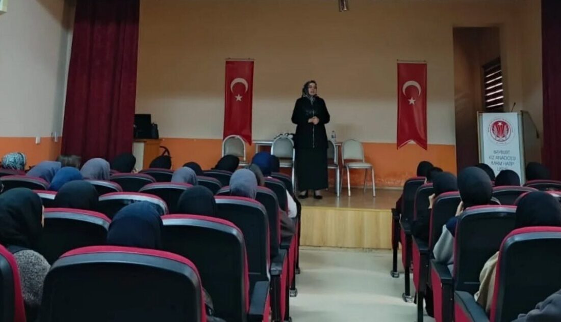 Bayburt İl Müftülüğü, Mevlid-i Nebi Haftası kapsamında Kız Anadolu İmam