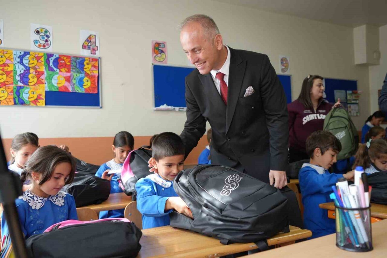 Bayburt’ta Sıfır Atık Projesi Kapsamında Öğrencilere Çevre Eğitimi Verildi