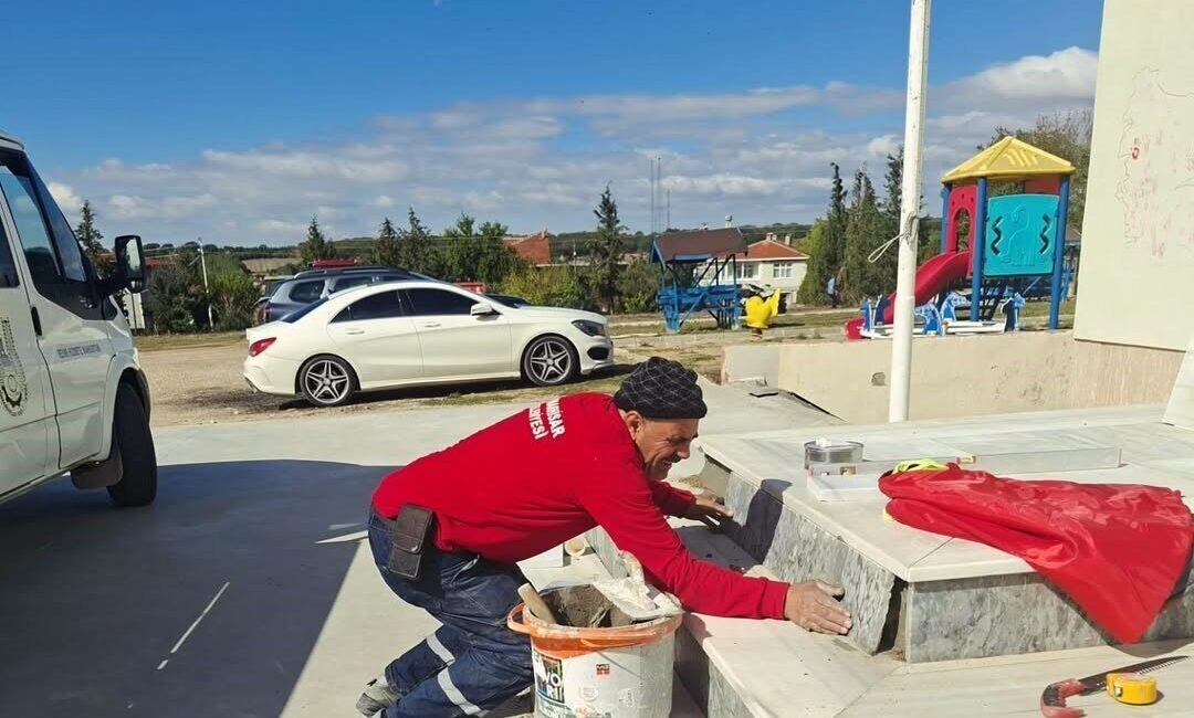 Kırklareli'nin Pınarhisar ilçesinde belediye, köy okullarında bakım ve çevre düzenlemesi