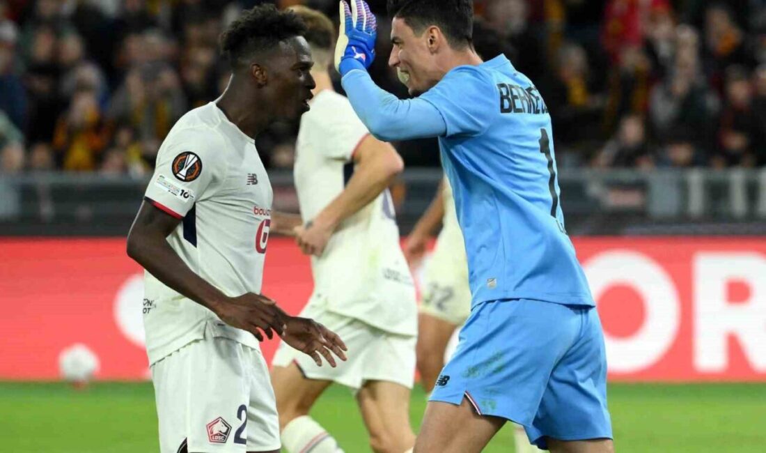 Lille forması giyen milli kaleci Berke Özer, UEFA Avrupa Ligi'nde