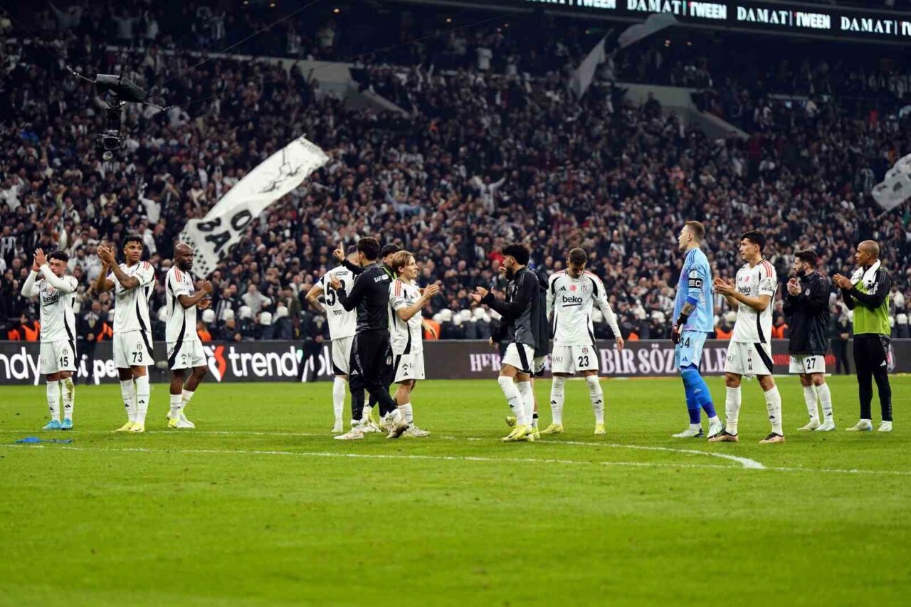 Beşiktaş, Süper Lig'de Fenerbahçe ile oynadığı son 10 maçı 4