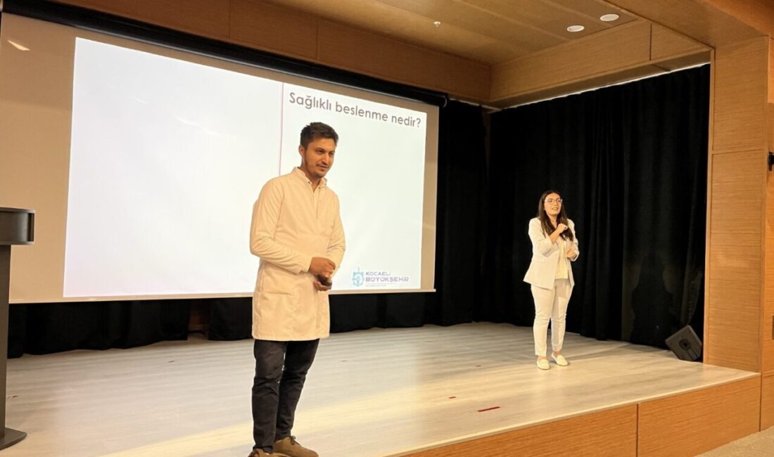 Kocaeli’de İşitme Engelliler İçin Sağlıklı Beslenme Eğitimi Düzenlendi Kocaeli'de "İşitme Engelliler Haftası" kapsamında işitme engelli bireylere yönelik "Sağlıklı