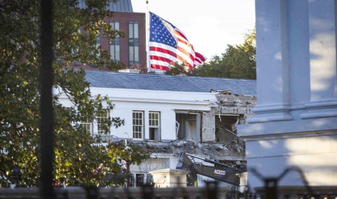 Beyaz Saray'da, ABD Başkanı Donald Trump'ın isteği üzerine inşaatına başlanılan