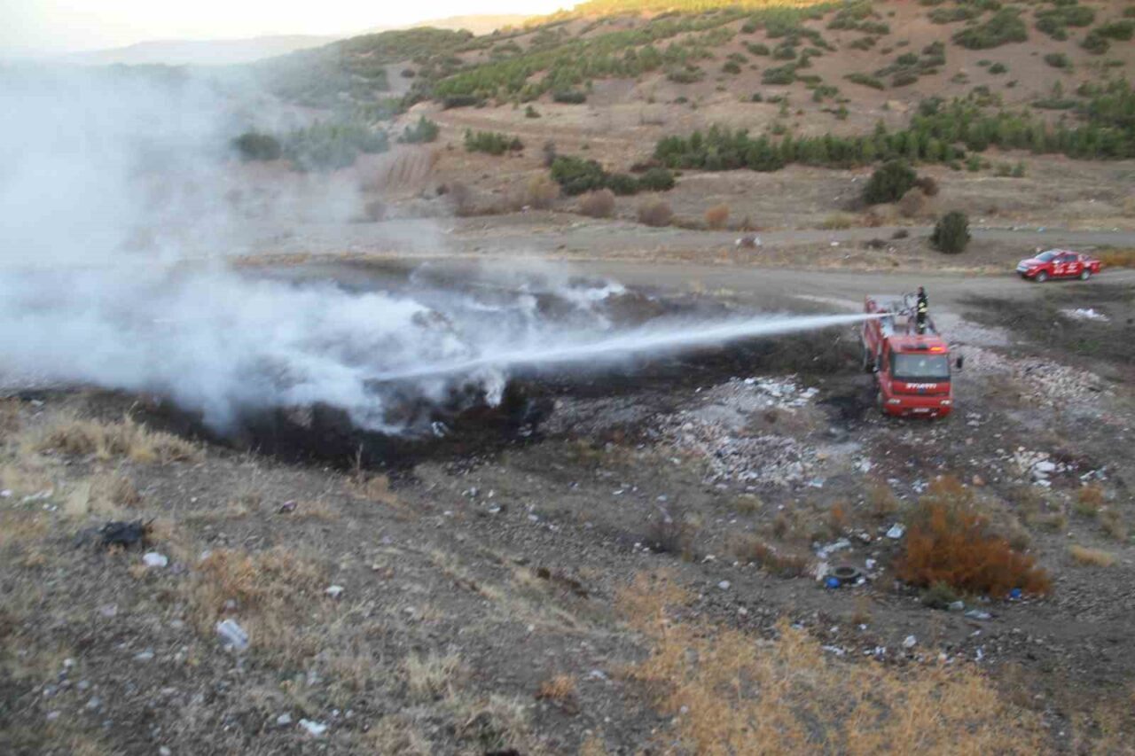 Beyşehir’deki Ormanlık Alanda Çıkan Yangın, İtfaiye Ekiplerinin Hızlı Müdahalesi ile Kısa Sürede Kontrol Altına Alındı