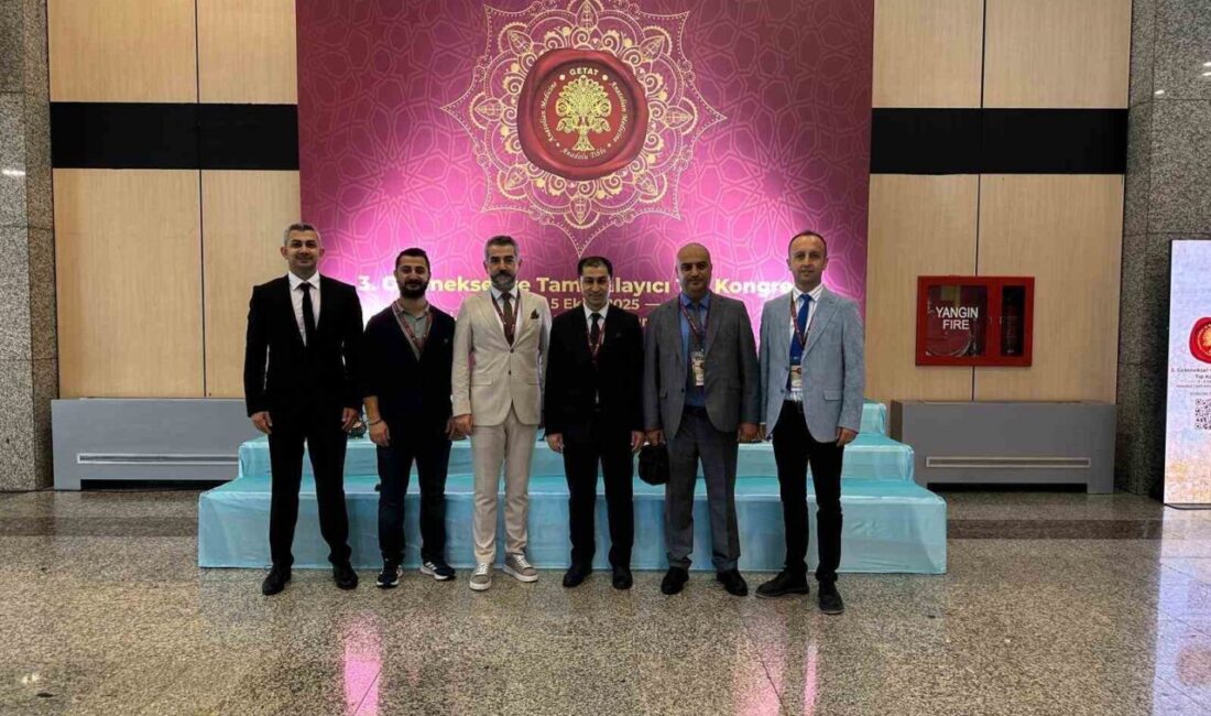 Bilecik İl Sağlık Müdürü Dr. Ferhat Damkacı ve hastane başhekimleri,