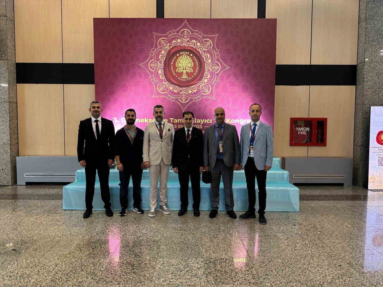 Bilecik İl Sağlık Müdürü Dr. Ferhat Damkacı ve hastane başhekimleri,