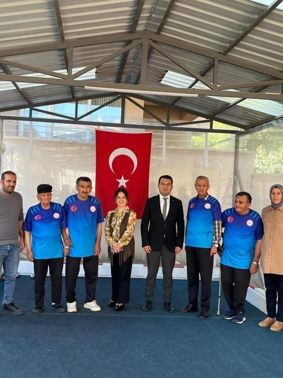 Bilecik’te gerçekleştirilen 2025 Yılı Yetişkin Gençler Bocce Turnuvası, dostluk mesajlarıyla