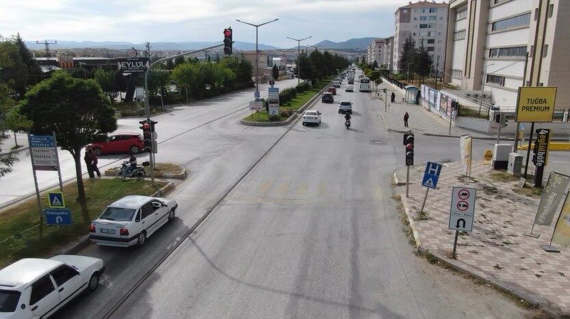 Bozüyük'te trafik güvenliğini artırmak için Bilecik İl Emniyet Müdürlüğü dron