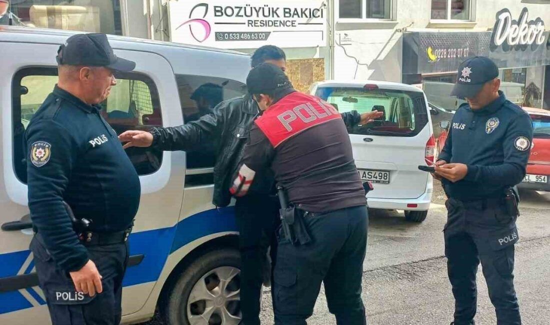 Bilecik İl Emniyet Müdürlüğü, il merkezinde ve ilçelerde güvenliği sağlamak