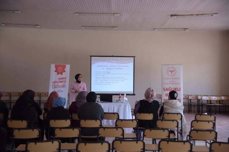 Bilecik’te Meme Kanseri Erken Teşhisi İçin Bilgilendirme Etkinliği Düzenlendi