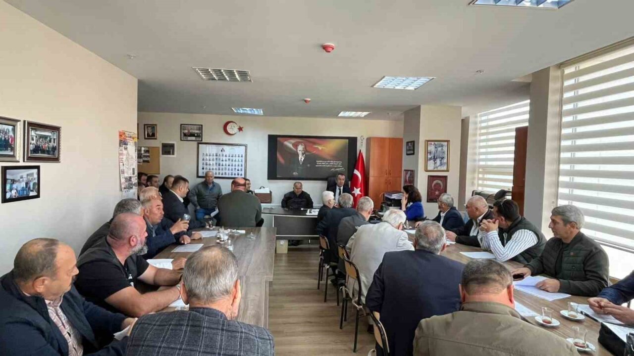 Bilecik İl Tarım ve Orman Müdürü Çetin Ayvalık, merkez köy