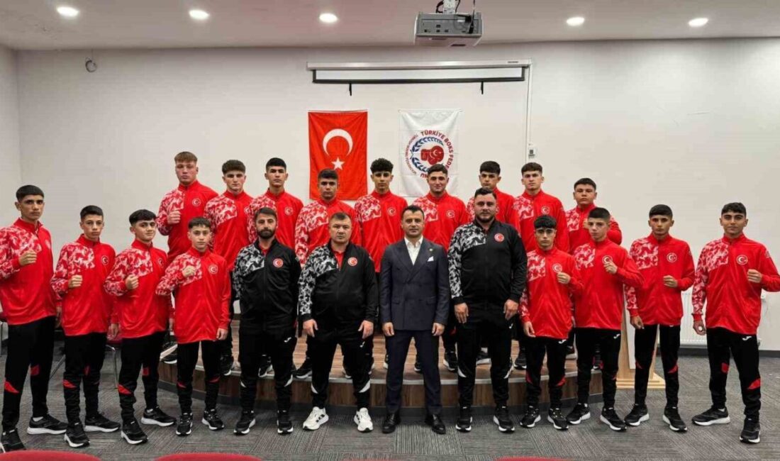 Bilecik Boks İl Temsilcisi Serkan Mayda, U15 Avrupa Şampiyonası’nda Antrenör Olarak Tarih Yazdı Bilecik Boks İl Temsilcisi Serkan Mayda, Karadağ'da düzenlenen U15 Avrupa