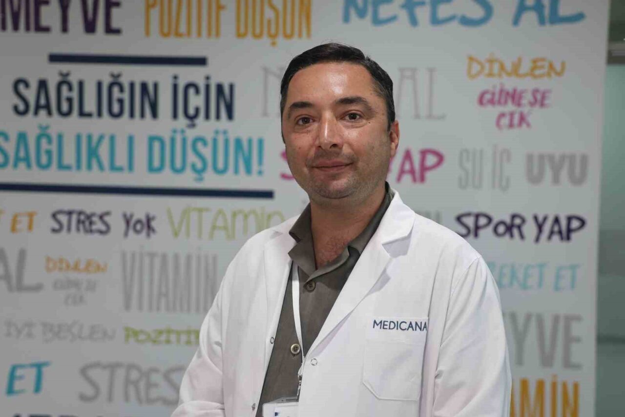 Sonbahar döneminde artan solunum yolu hastalıkları nedeniyle vatandaşlar vitamin takviyelerine