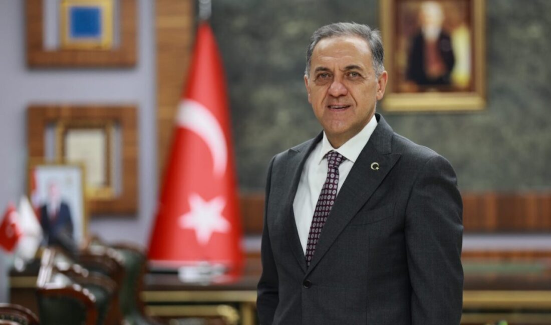 Bingöl’de Kayıp 15 Yaşındaki Genç Kız Hanım Keçaş, Sağ Salim Bulundu Bingöl’ün Adaklı ilçesinde 2 gündür kayıp olan 15 yaşındaki Hanım