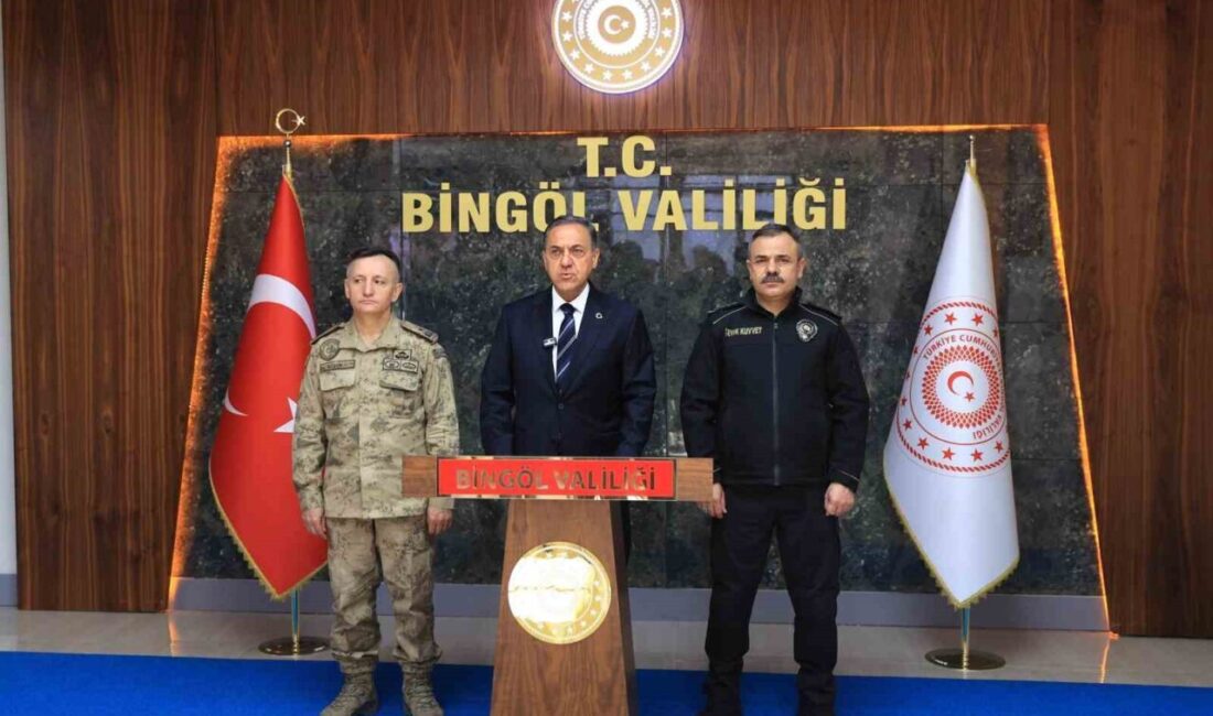Bingöl’de güvenlik önlemleri artırıldı; suç oranları düştü, tutuklama sayısı yükseldi Bingöl Valisi Dr. Ahmet Hamdi Usta, güvenlik güçlerinin son iki