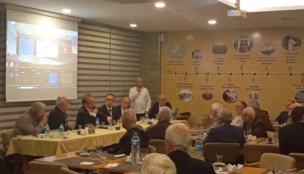 Bursa Stratejik Araştırmalar Grubu (BİSAG) 286. toplantısında, Doğu Türkistan'daki insan