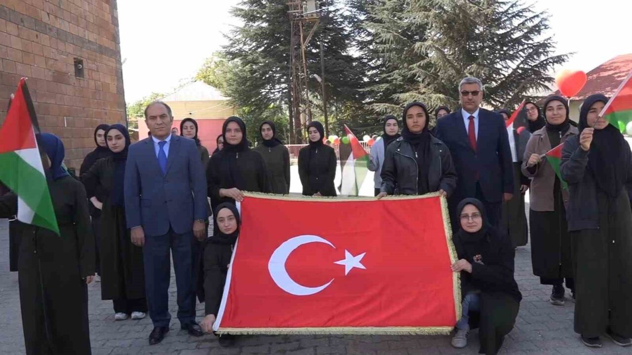 Bitlis İl Milli Eğitim Müdürlüğü, Gazze soykırımının yıl dönümünde tüm
