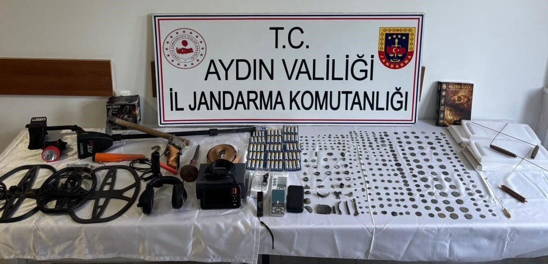 Aydın'ın Bozdoğan ilçesinde düzenlenen operasyonda çok sayıda Roma ve Bizans