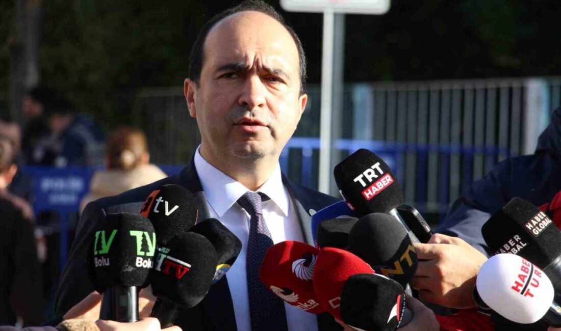 Bolu’daki Grand Kartal Otel yangını davasında üçüncü duruşma gerçekleşti, Bolu Baro Başkanı adaletin sağlanması için beklenen süreci değerlendirdi. Bolu Baro Başkanı Sinan Barut, Grand Kartal Otel yangını davasının