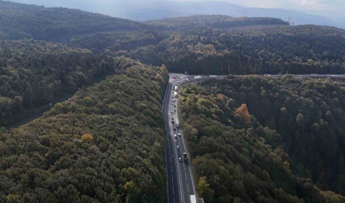 Bolu Dağı Tüneli’nde Bakım Çalışmaları Nedeniyle TEM Otoyolu’nda Yoğun Trafik Oluştu Bolu Dağı Tüneli'nde, 31 Ekim'e kadar hafta içi her gün