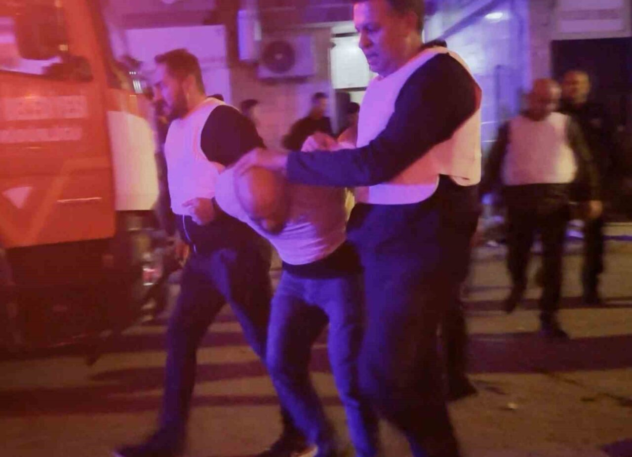 Aksaray'da Süheyl I. boşandığı eşi Hasret K.'nin evine giderek onu