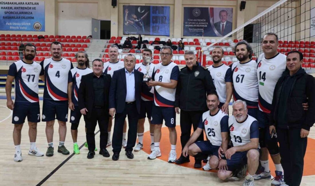 Bilecik’te 3. Kamu Spor Oyunları Voleybol Müsabakaları Başarıyla Tamamlandı Bilecik’te düzenlenen 3. Kamu Spor Oyunları Voleybol Müsabakaları sona erdi.