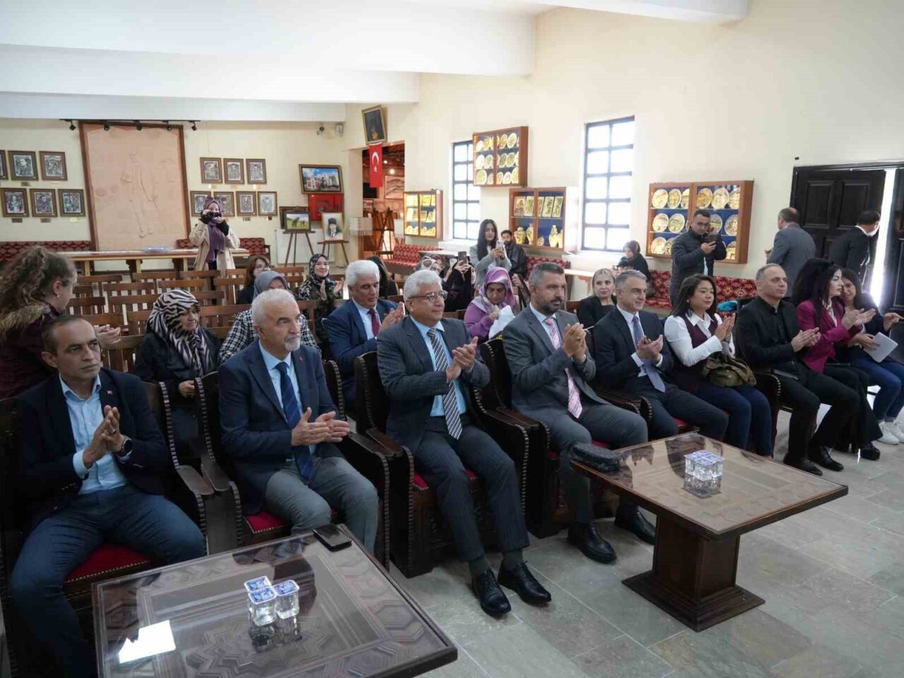 Kastamonu'da, dezavantajlı gençlerin gelişimini desteklemek amacıyla "Gelecek İçin Genç Çözümler"