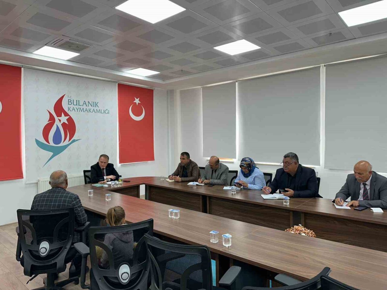 Muş’un Bulanık Kaymakamı Ömer Övünç Koşansu liderliğindeki 'Halk Günü Toplantısı'