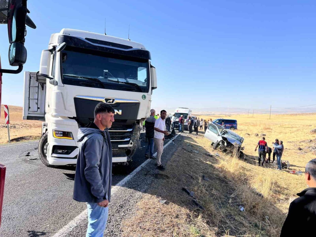 Muş'un Bulanık ilçesinde meydana gelen trafik kazasında, Mehmet Deniz'in kullandığı