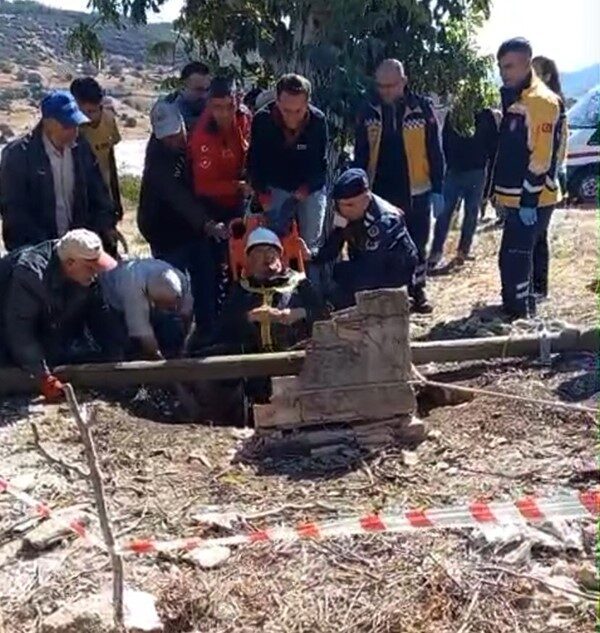 Burdur'un Bucak ilçesinde 62 yaşındaki A.D., Kuşbaba Köyü'nde düşerek bir