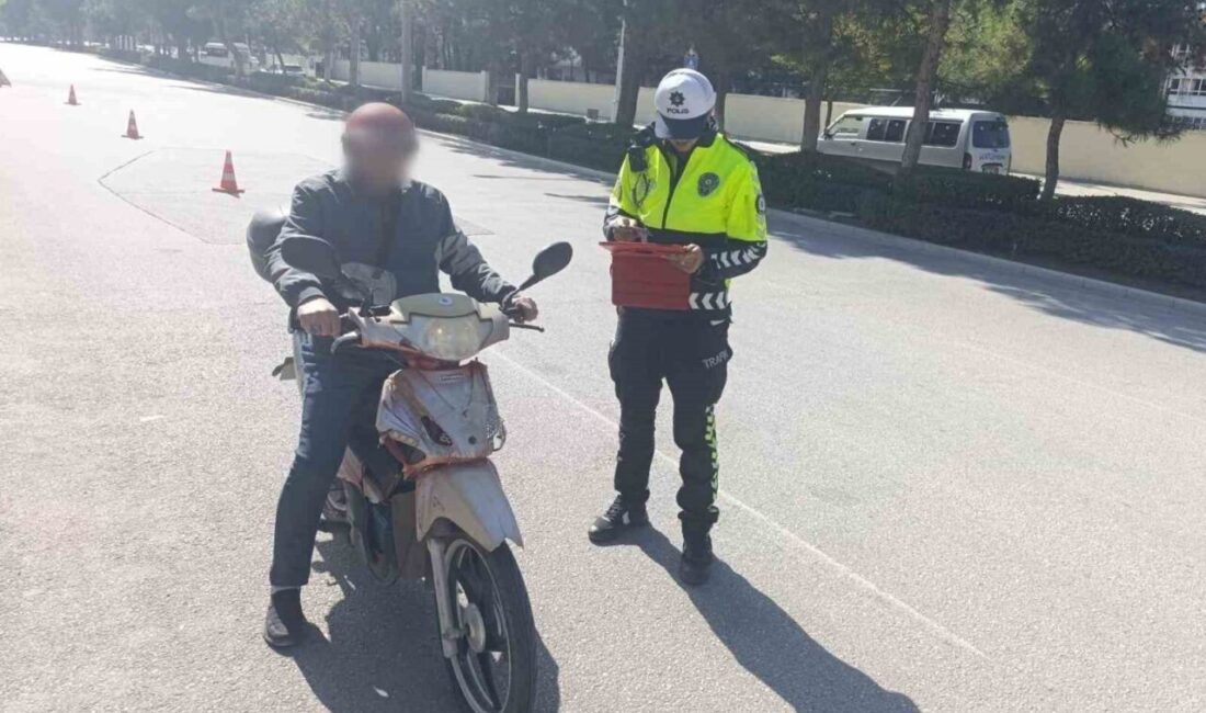 Burdur’da Motosiklet Denetimlerinde 67 Sürücüye Cezai İşlem Uygulandı Burdur'da polis, 11-12 Ekim tarihlerinde motosiklet ve motorlu bisikletler üzerinde