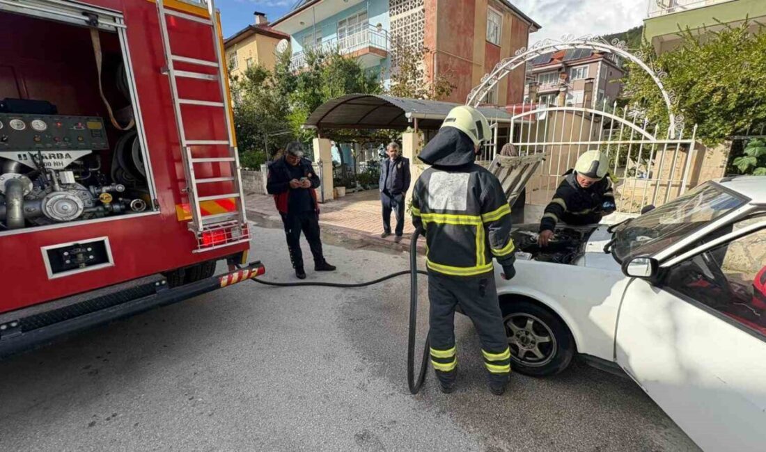 Bucak’ta Seyir Halindeki Araçta Çıkan Yangın, İtfaiye Tarafından Kısa Sürede Kontrol Altına Alındı Burdur'un Bucak ilçesinde seyir halindeki bir otomobilde çıkan yangın, itfaiye