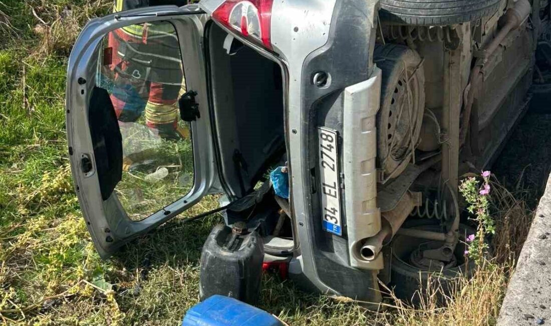 Burhaniye’de Kontrolü Kaybeden Otomobil Köprüden Dere Yatağına Devrildi, Sürücü Sağ Kurtuldu Balıkesir’in Burhaniye ilçesinde Ü.Ü. yönetimindeki otomobil köprüden dere yatağına devrildi.