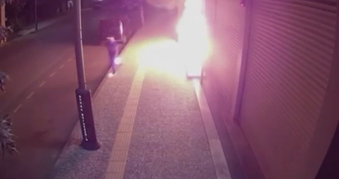 Bursa İl Emniyet Müdürlüğü, KOM ekipleriyle eş zamanlı operasyonlar düzenleyerek