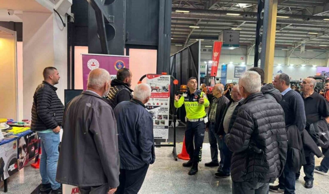 Bursa’da Jandarma, Tarım Fuarı’nda Ziyaretçilere Trafik Güvenliği Eğitimi Verdi Bursa İl Jandarma Komutanlığı, Tarım ve Hayvancılık Fuarı'nda trafik güvenliği