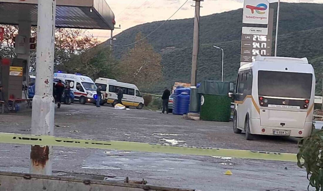 Bursa'nın İznik ilçesinde sabah saatlerinde bir benzinlikte iki grup arasında