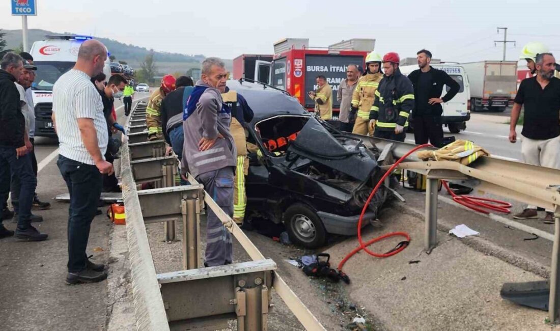 Mustafakemalpaşa’da kontrolden çıkan otomobil bariyerle çarpıştı; 4 kişi yaralandı Bursa'nın Mustafakemalpaşa ilçesinde M.Ö. yönetimindeki otomobil bariyere çarparak kontrolden çıktı.