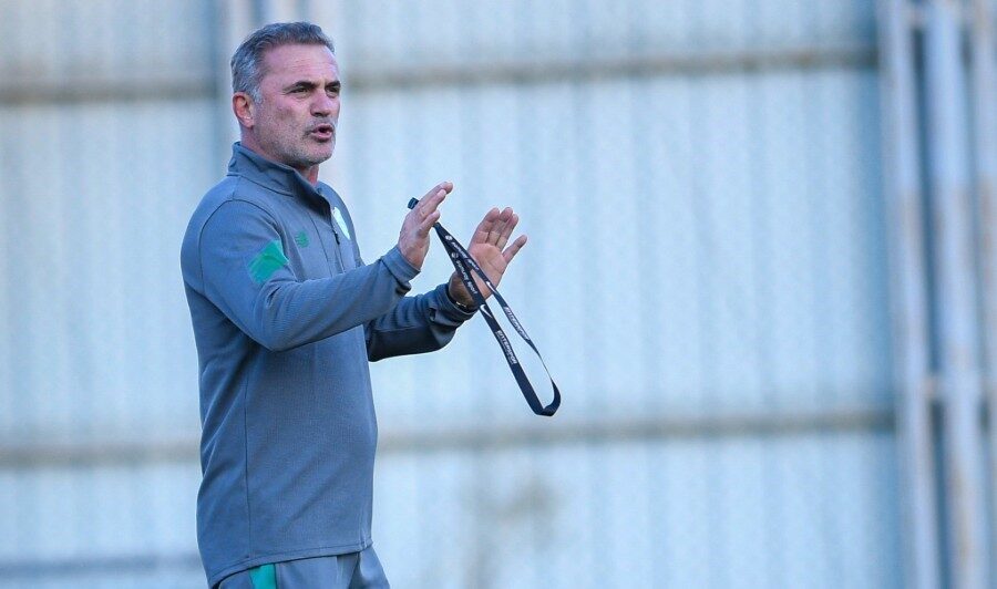 Bursaspor, Menemen FK ile oynayacağı maç öncesi hazırlıklarını Özlüce İbrahim